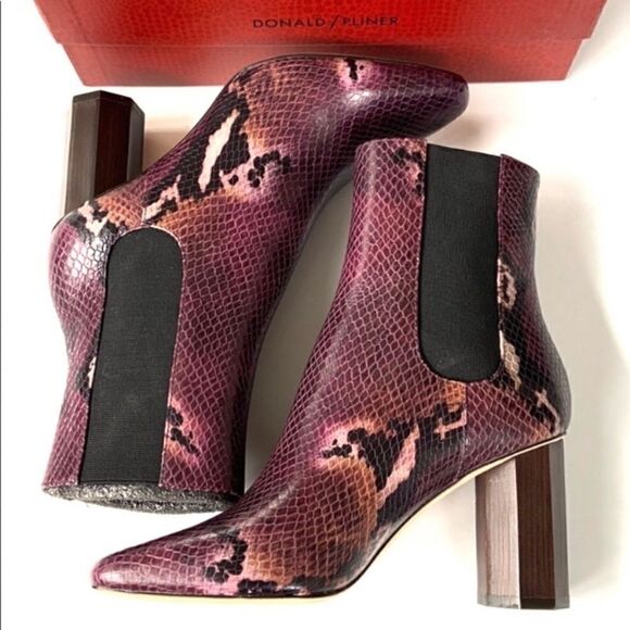 NEW Donald J. Pliner Leather Snakeskin Boots